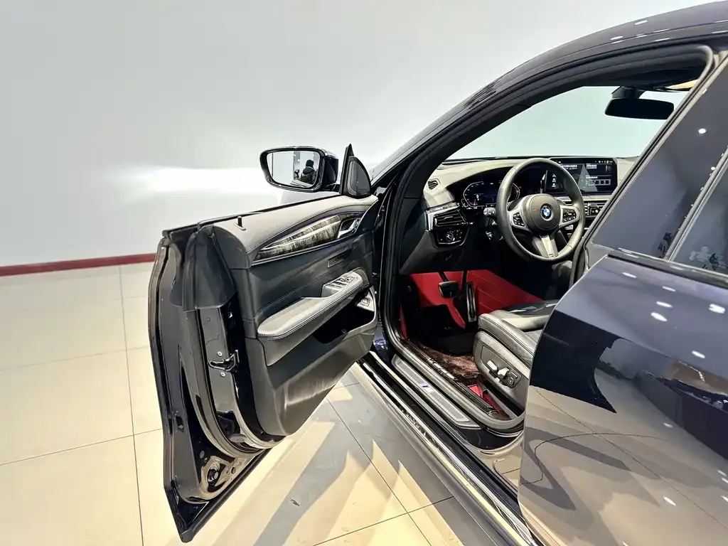 BMW 6 Series GT 2022 из CN, фото 2