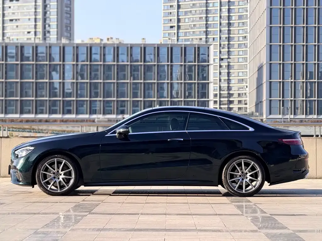Mercedes-Benz E-Class (Import) 2023 из CN, фото 4