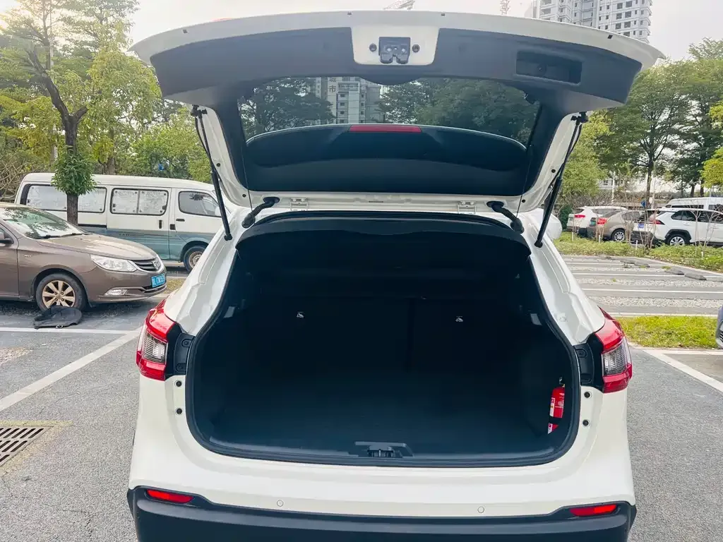 Nissan Qashqai 2022 из CN, фото 10