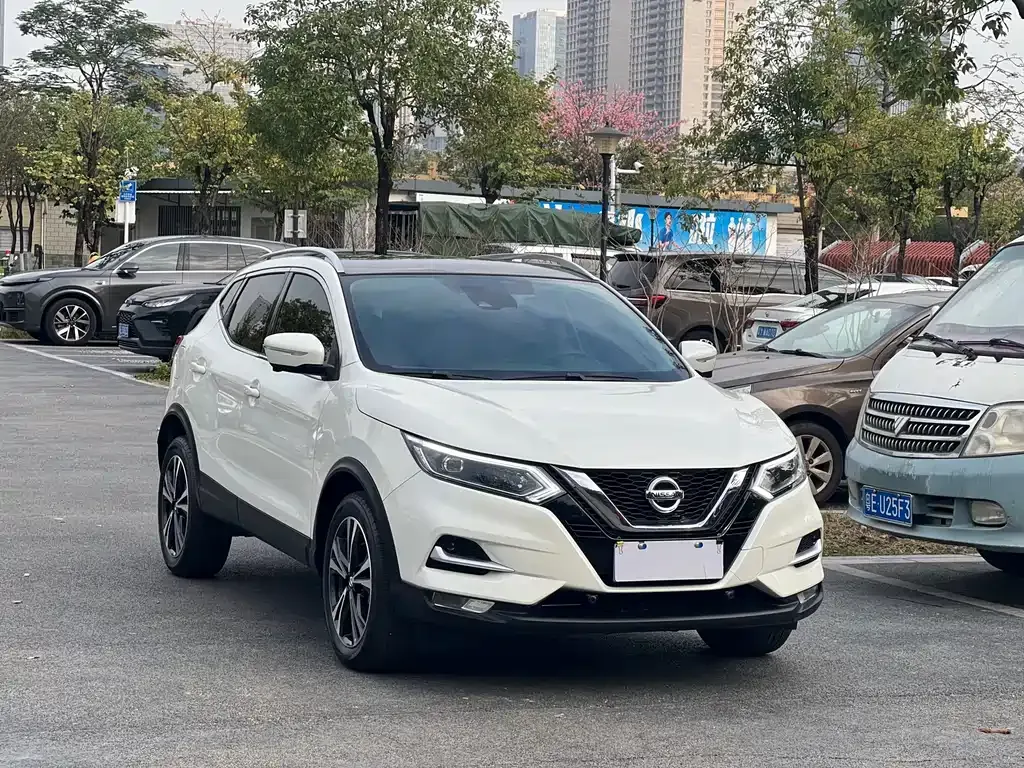 Nissan Qashqai 2022 из CN, фото 3