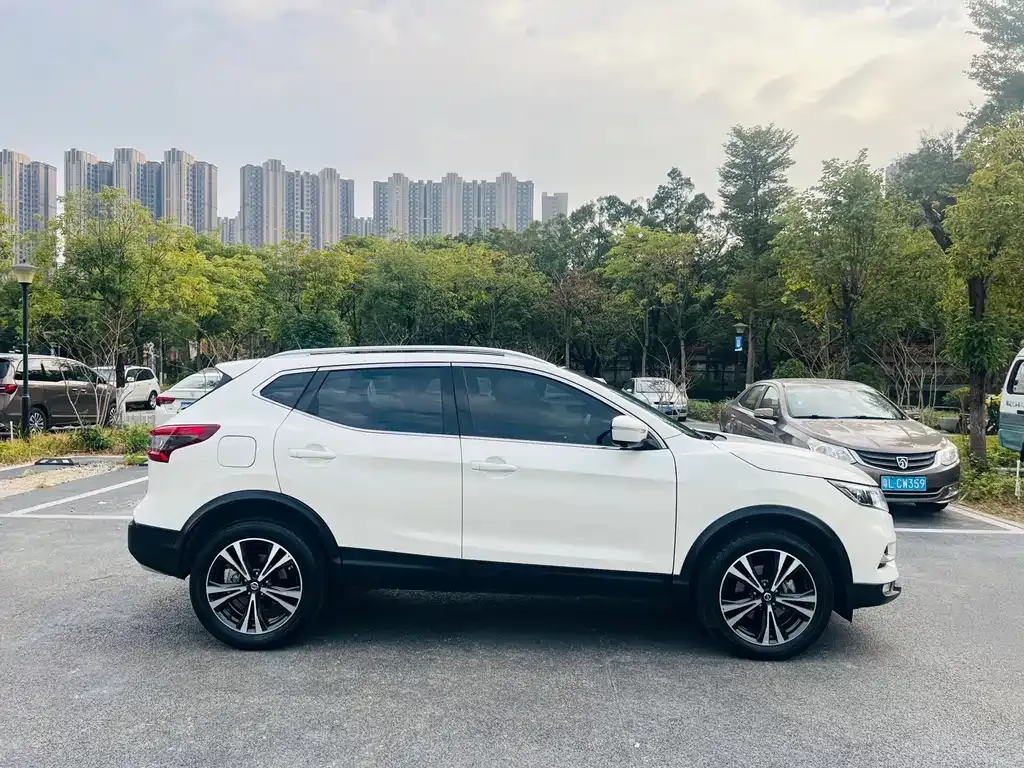 Nissan Qashqai 2022 из CN, фото 8