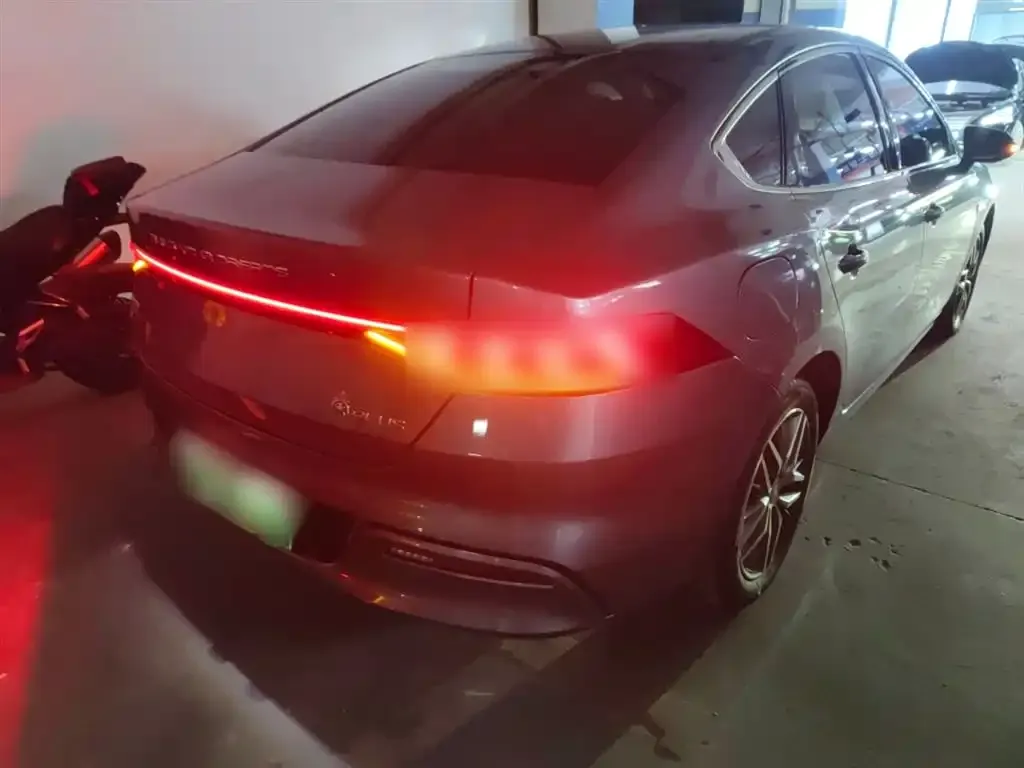 BYD Qin PLUS 2025 из CN, фото 9