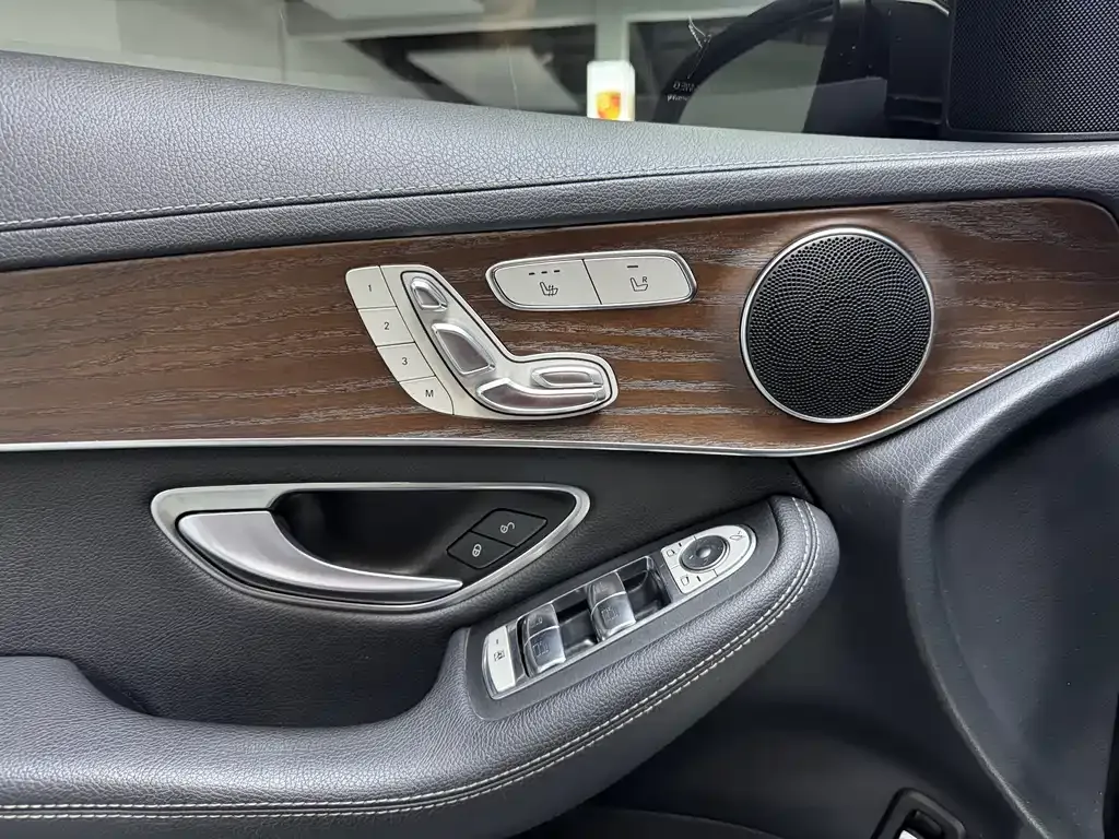 Mercedes-Benz GLC 2021 из CN, фото 8