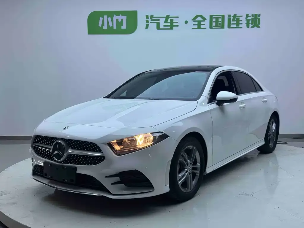 Mercedes-Benz A-Class 2023 из CN, фото 1