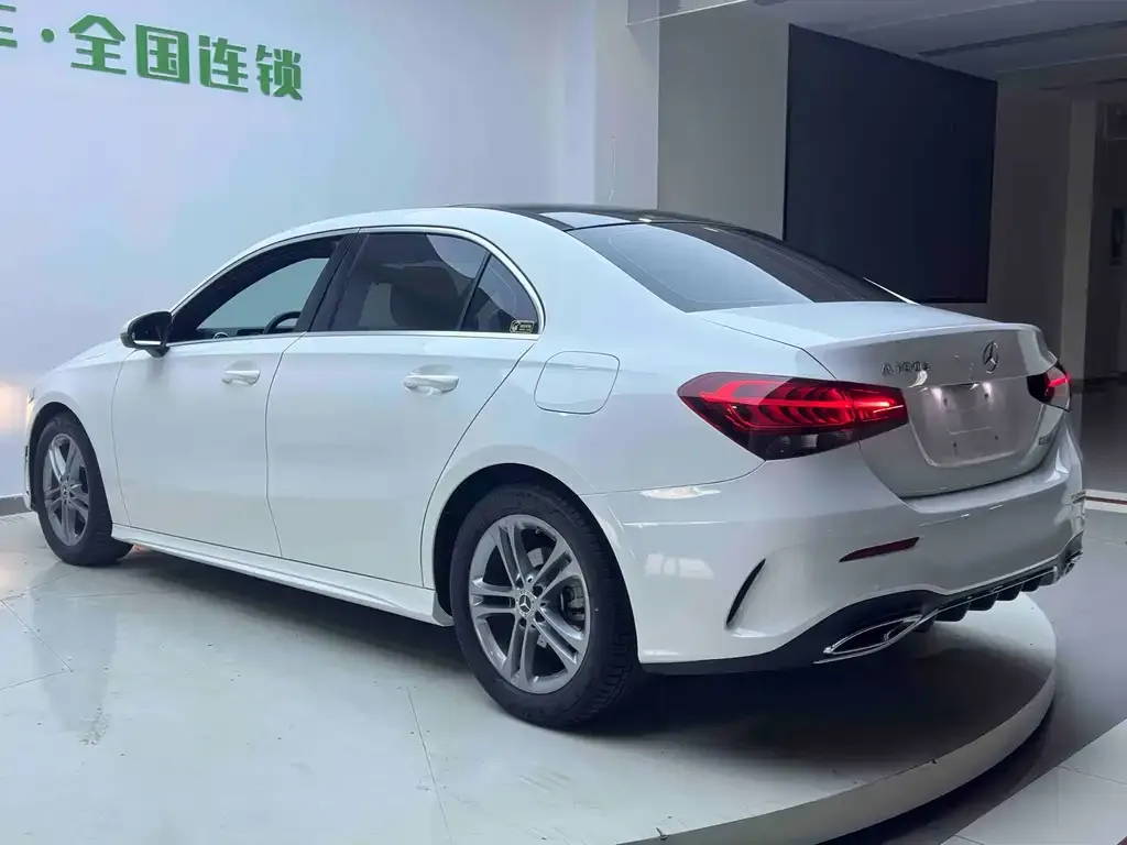 Mercedes-Benz A-Class 2023 из CN, фото 6