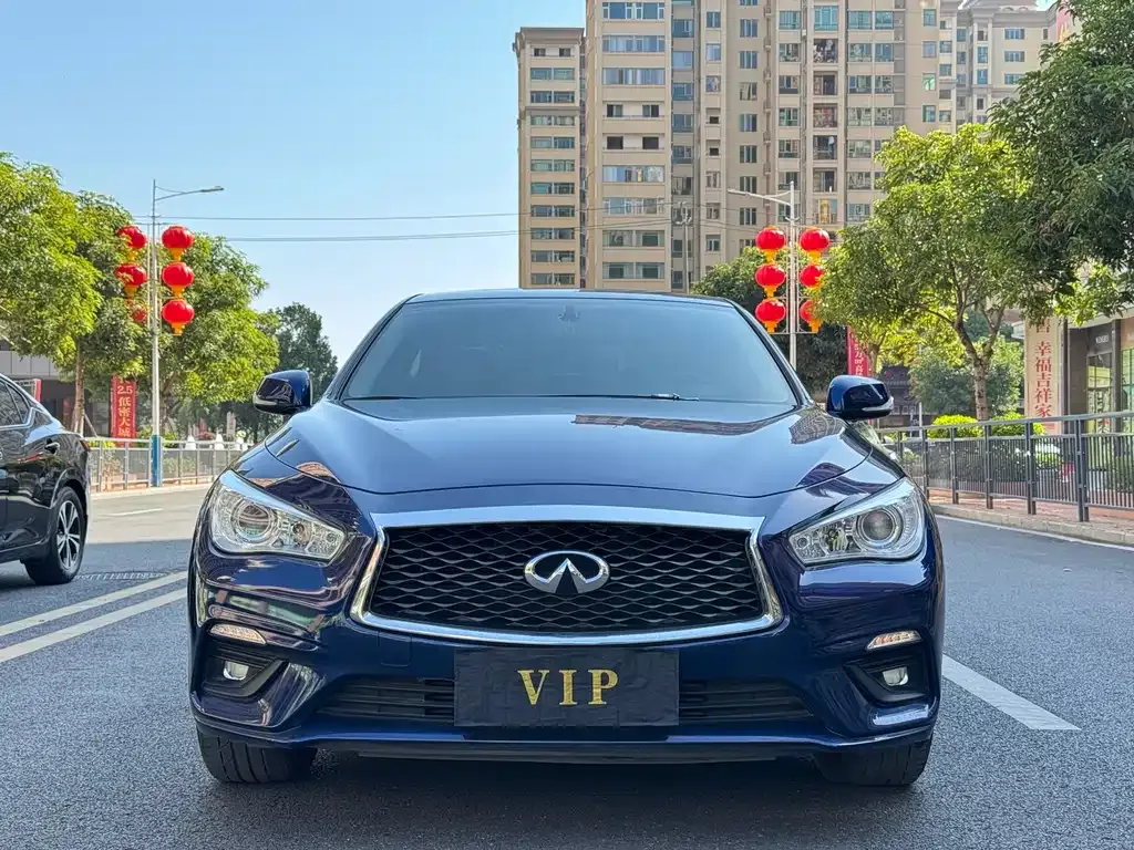 Infiniti Q50L 2021 из CN, фото 2