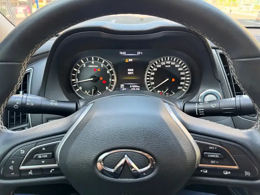 Infiniti Q50L 2021 из CN, фото 6
