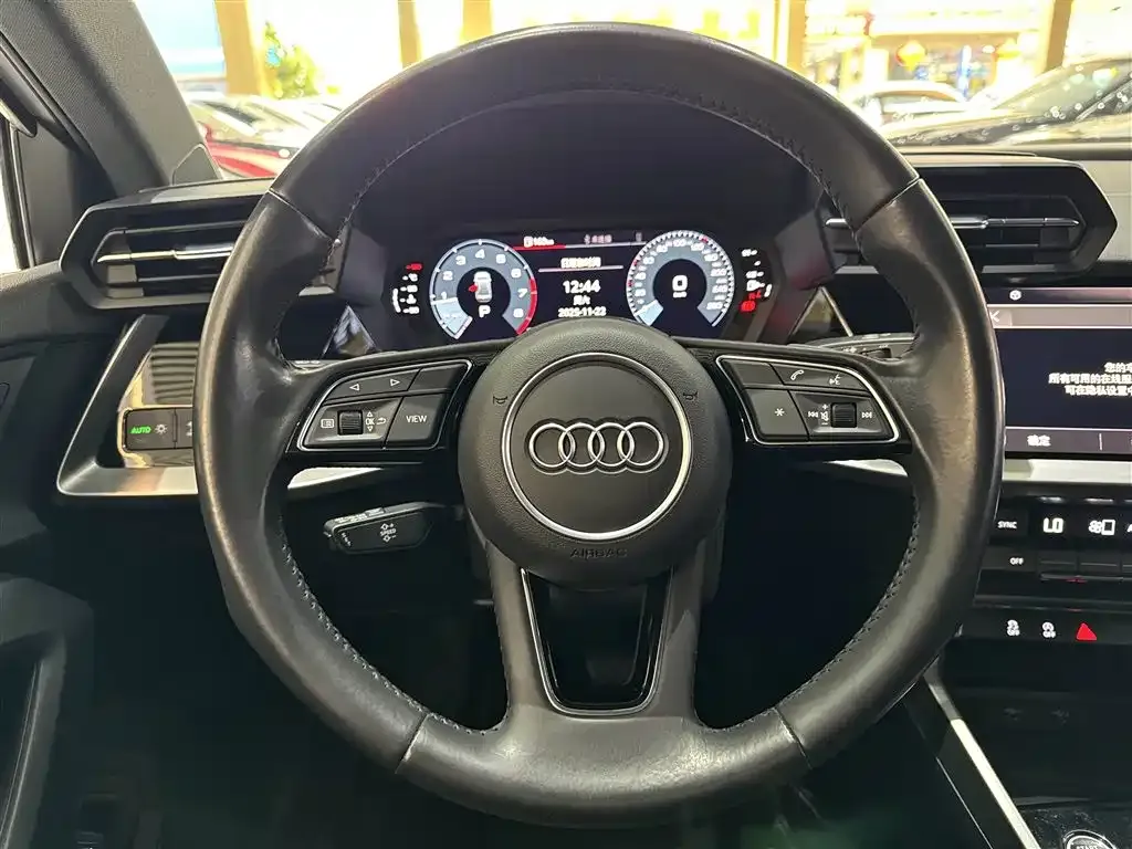 Audi A3 — фото 10
