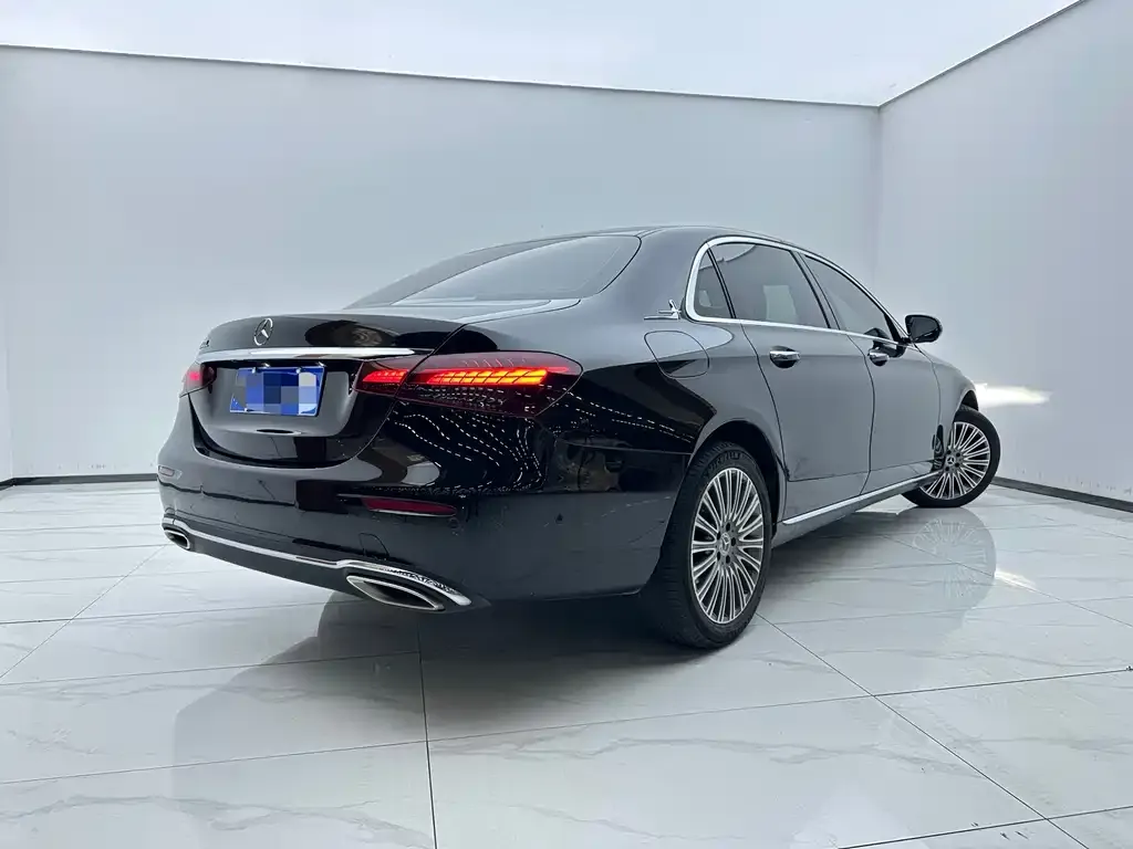 Mercedes-Benz E-Class 2022 из CN, фото 4