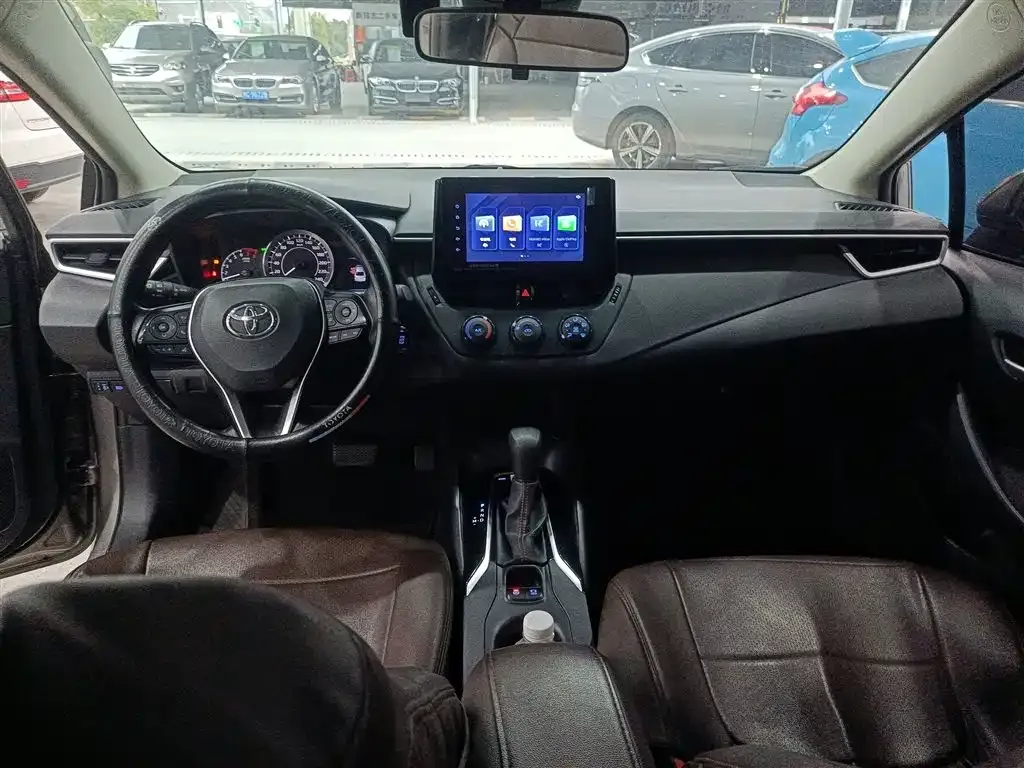 Toyota Corolla 2023 из CN, фото 9