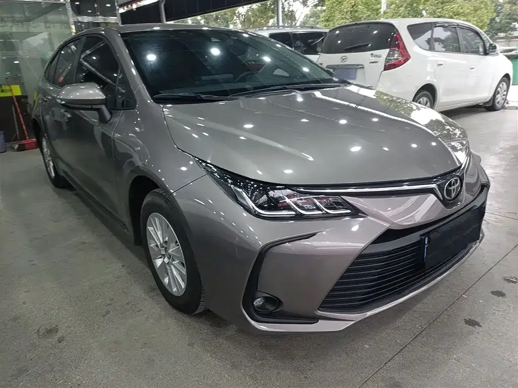 Toyota Corolla 2023 из CN, фото 4