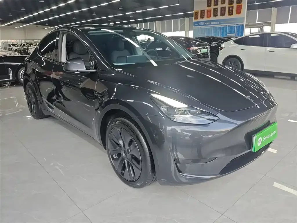 Tesla Model Y 2024 из CN, фото 9