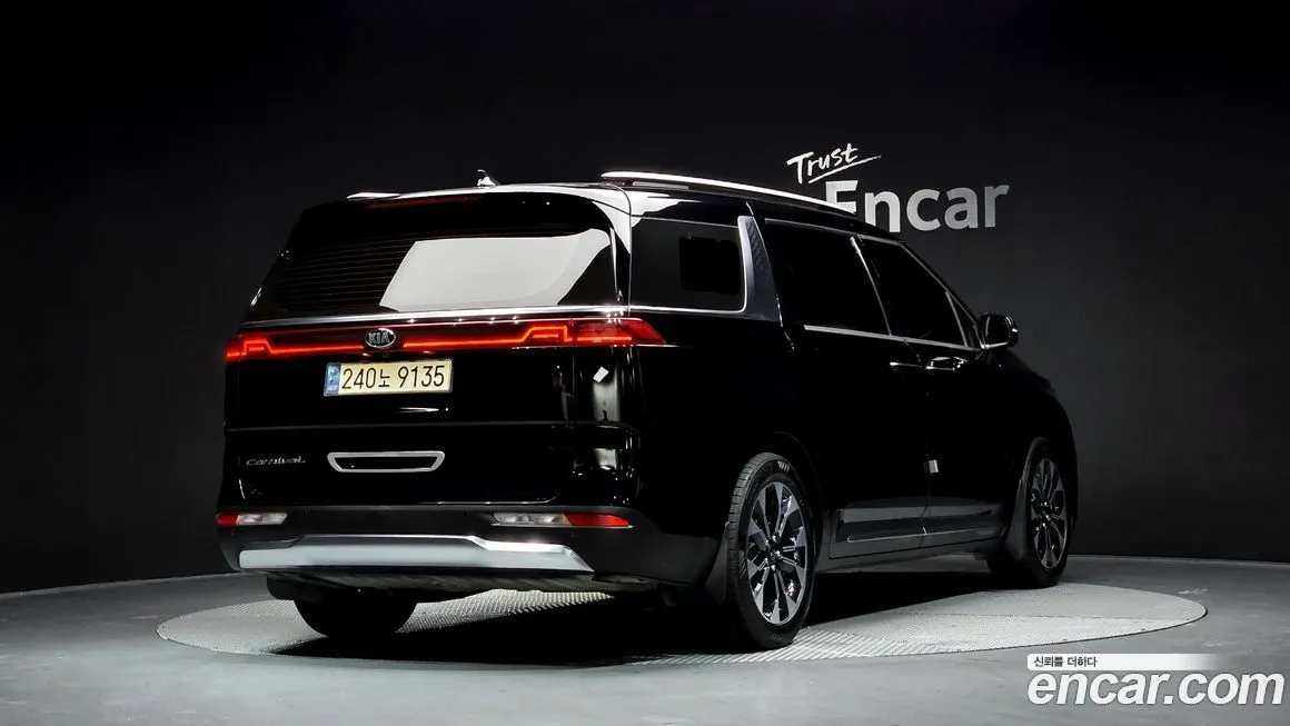 Kia Carnival 2021 из KR, фото 2