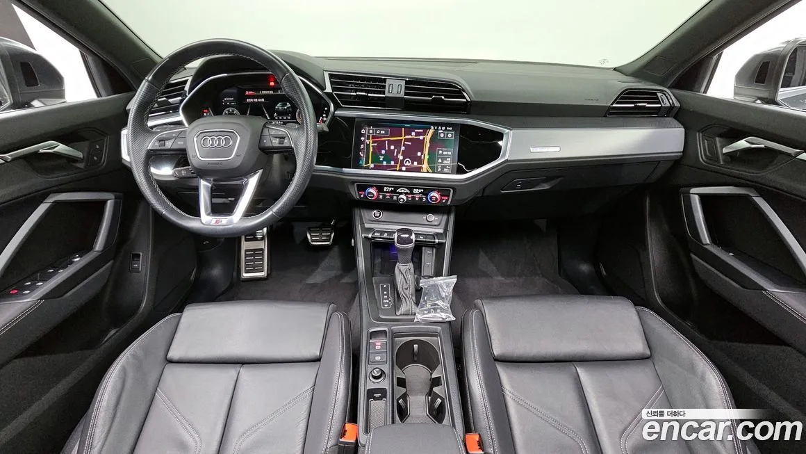 Audi Q3 2023 из KR, фото 9