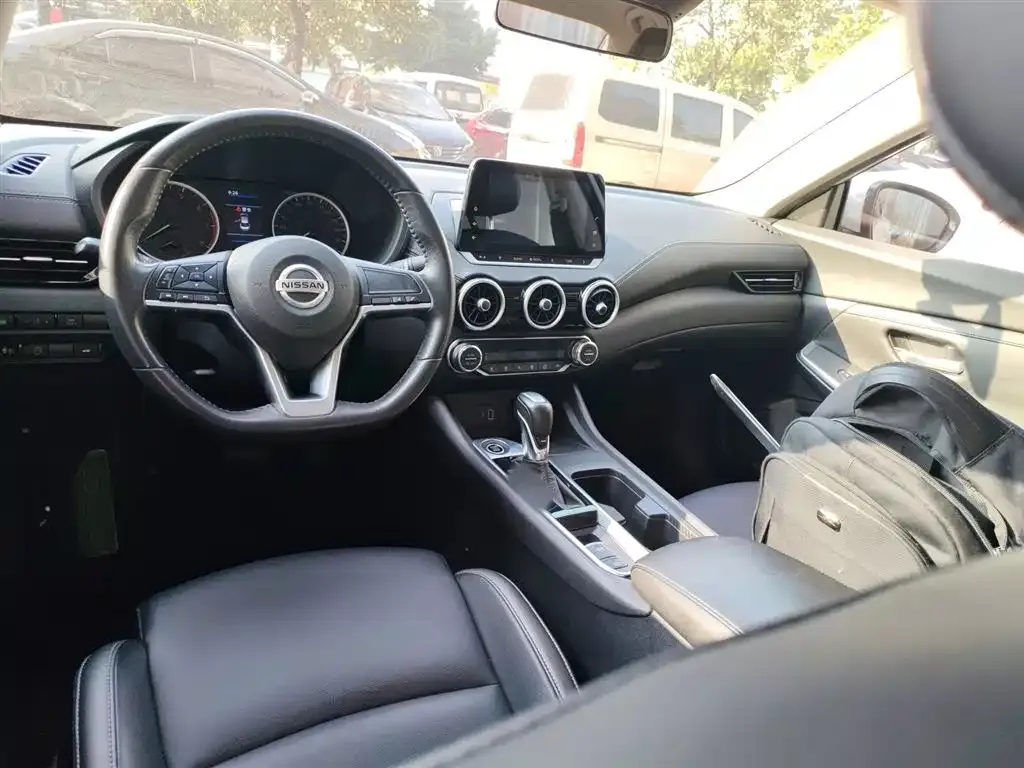 Nissan Sylphy 2023 из CN, фото 10