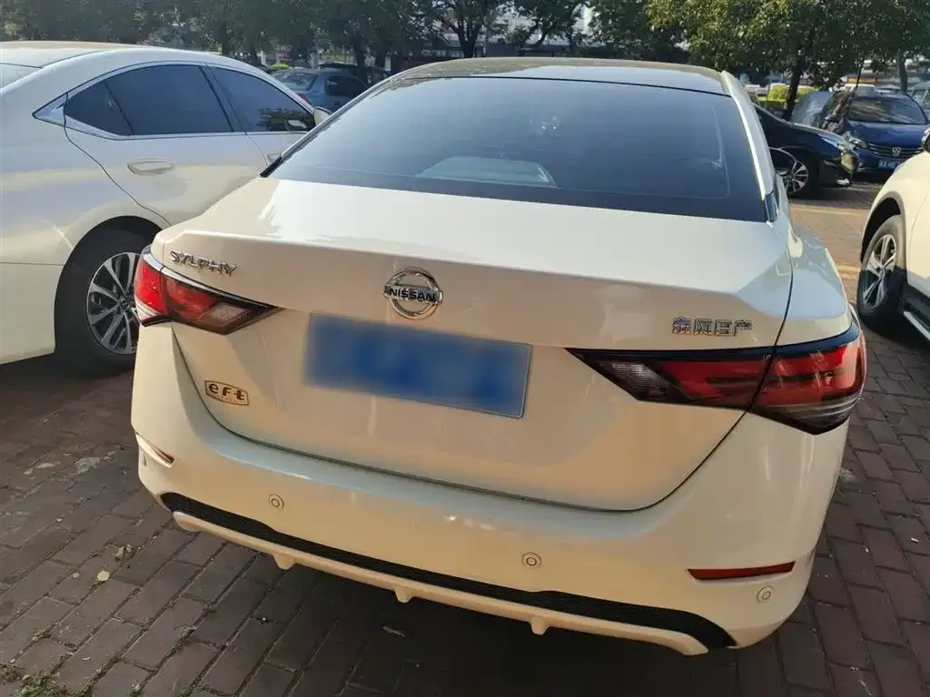 Nissan Sylphy 2023 из CN, фото 5