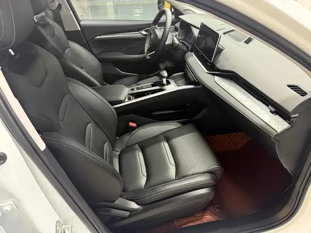Geely Xingrui 2023 из CN, фото 3