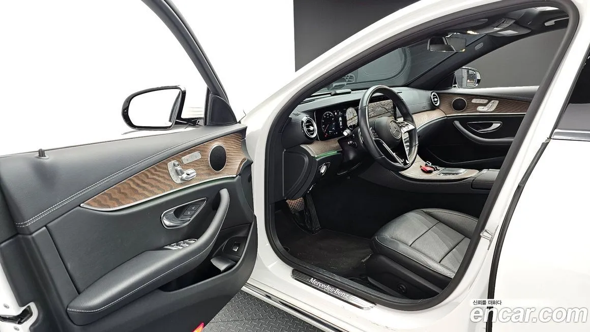 Mercedes-Benz E-Class 2022 из KR, фото 9