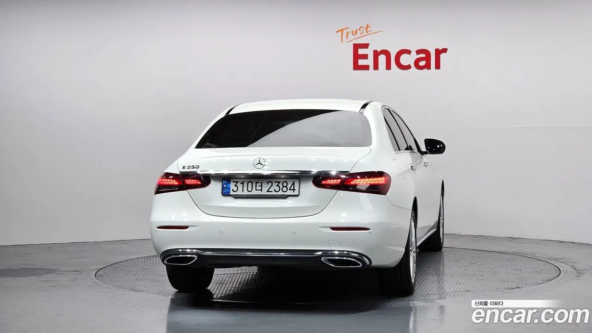 Mercedes-Benz E-Class 2022 из KR, фото 4