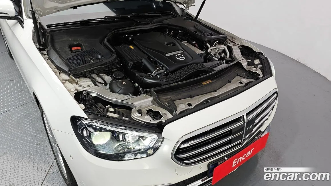 Mercedes-Benz E-Class 2022 из KR, фото 8