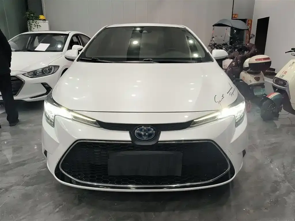 Toyota Levin 2021 из CN, фото 2