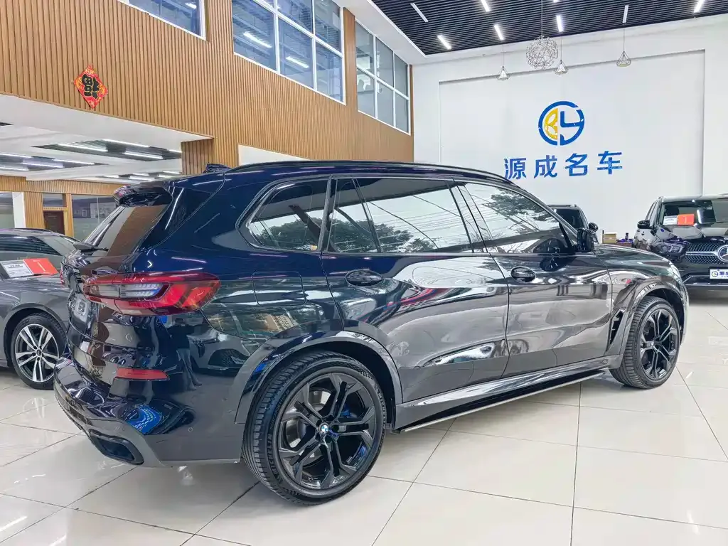 BMW X5 2022 из CN, фото 2