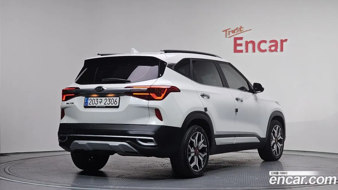 Kia Seltos 2022 из KR, фото 2
