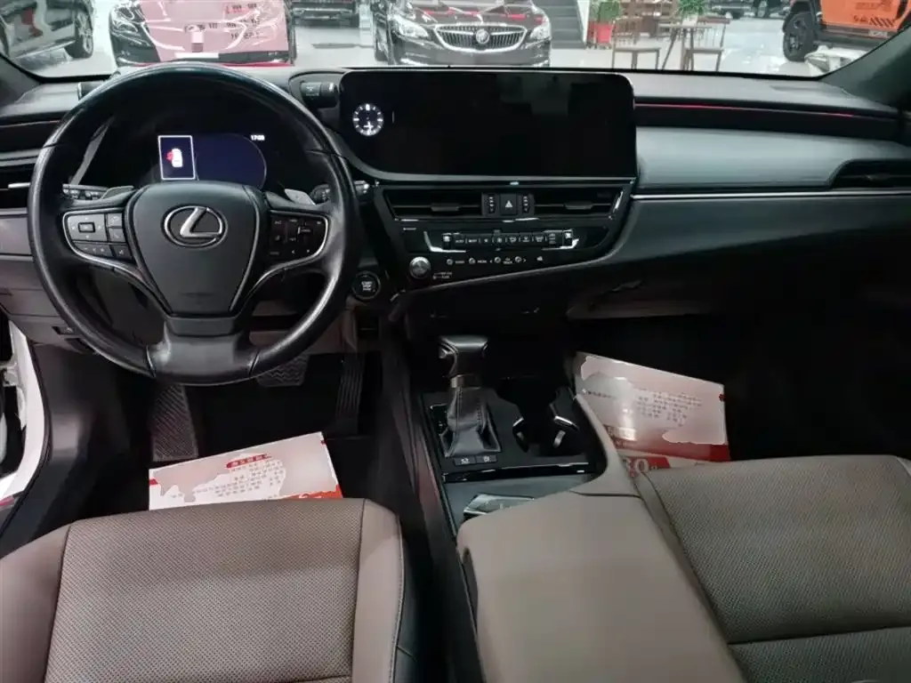 Lexus ES 2022 из CN, фото 9