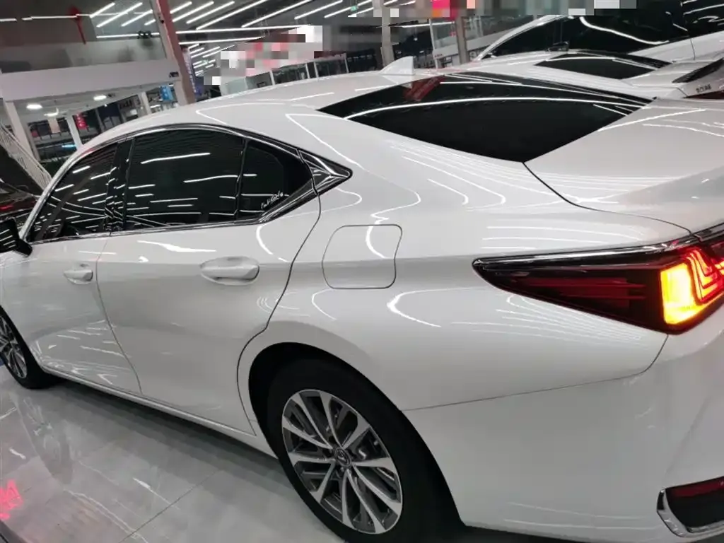 Lexus ES 2022 из CN, фото 3