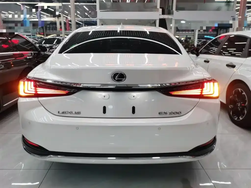 Lexus ES 2022 из CN, фото 7