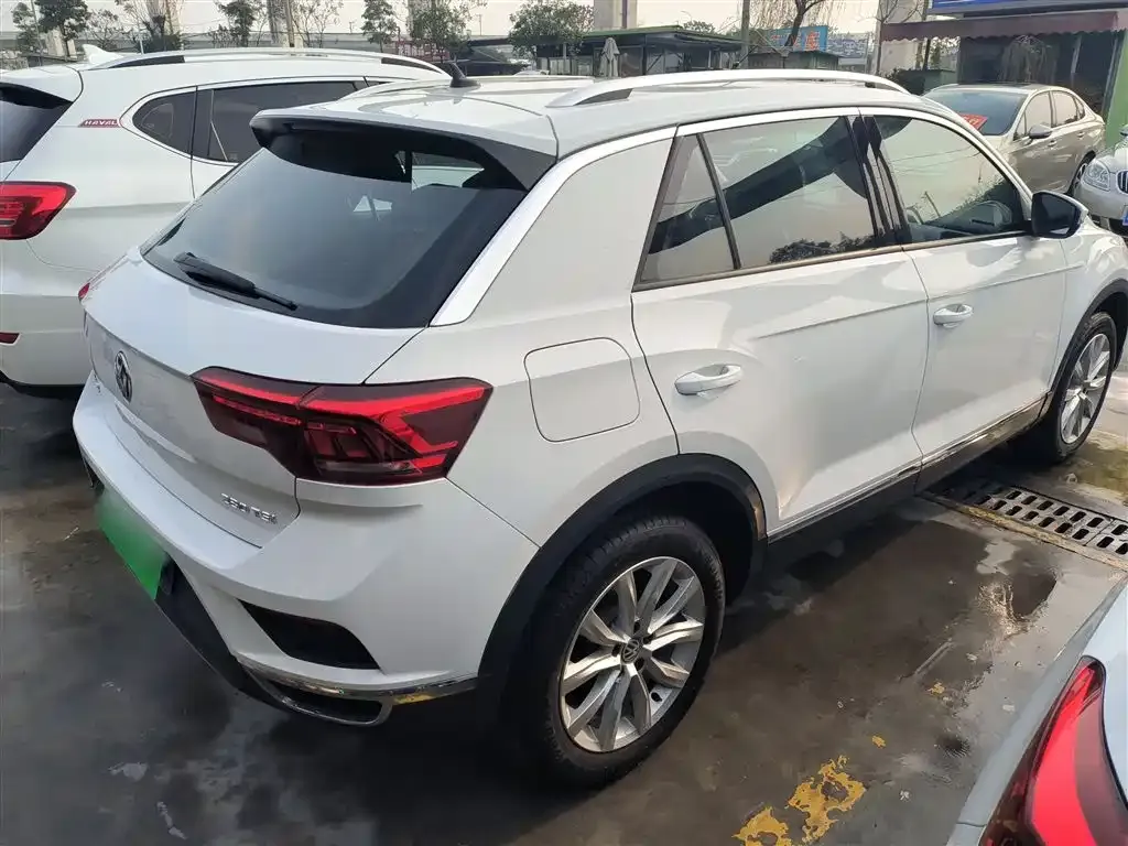 Volkswagen T-Roc 2021 из CN, фото 3