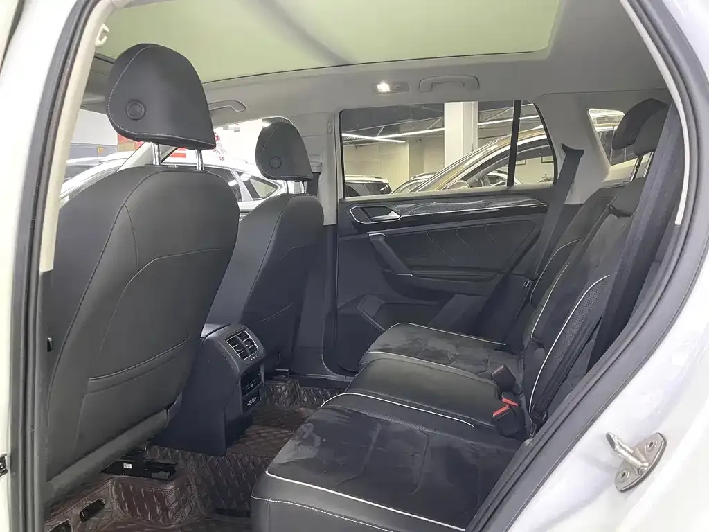 Volkswagen Tayron 2021 из CN, фото 10