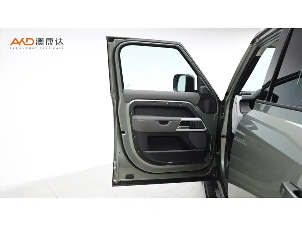 Land Rover Defender 2021 из CN, фото 8