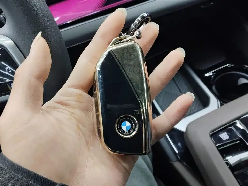 BMW 5 Series 2024 из CN, фото 8