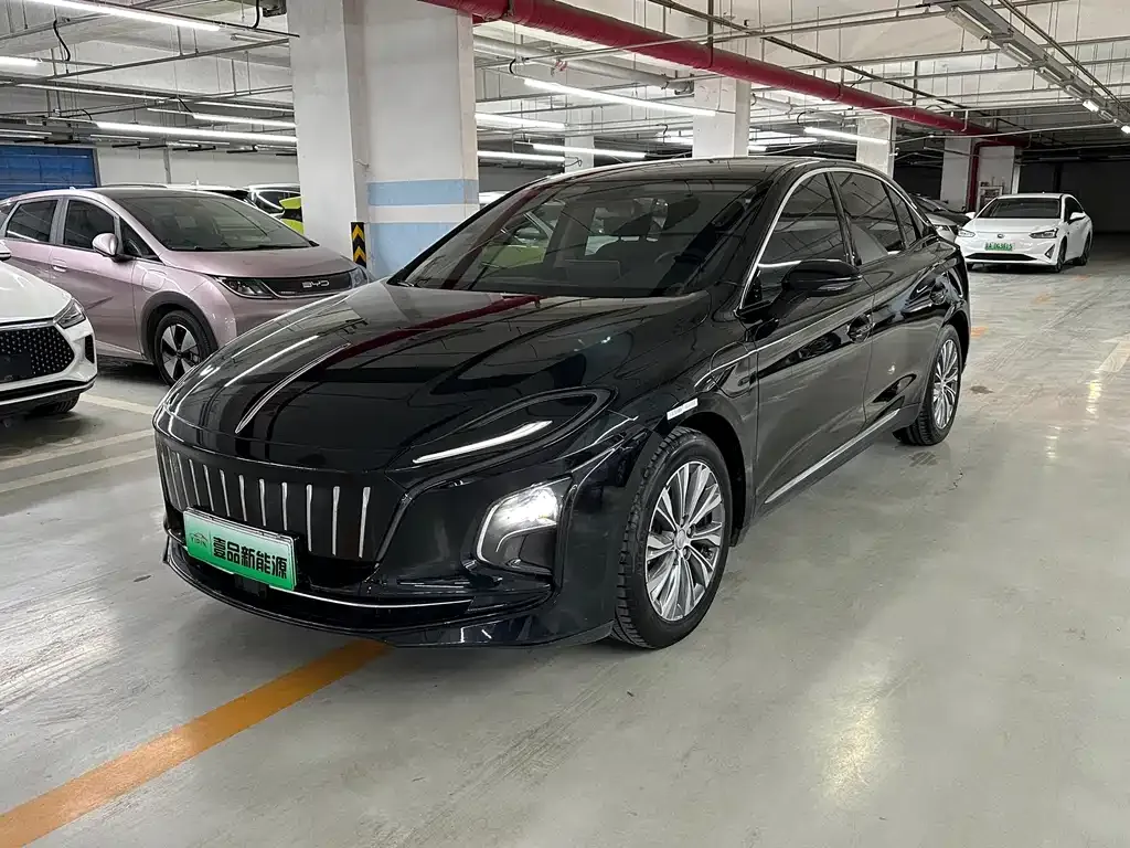 Hongqi E-QM5 2024 из CN, фото 1