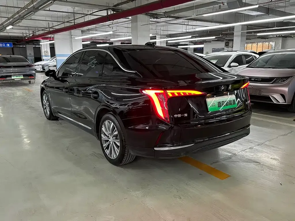Hongqi E-QM5 2024 из CN, фото 6