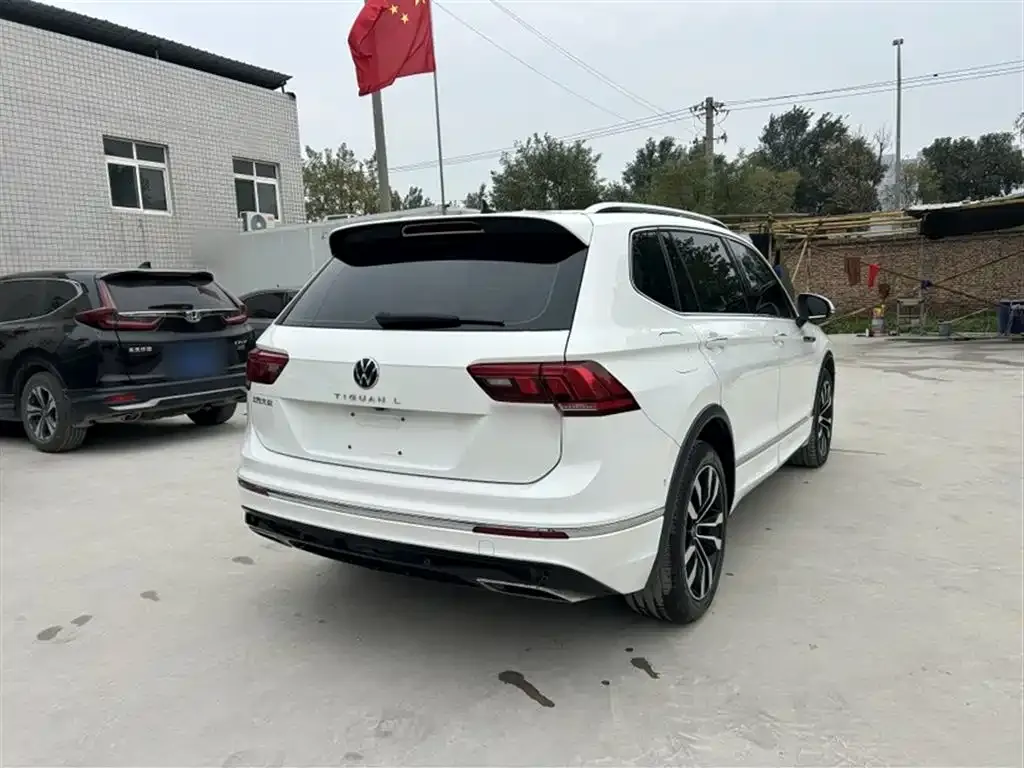 Volkswagen Tiguan L 2021 из CN, фото 8