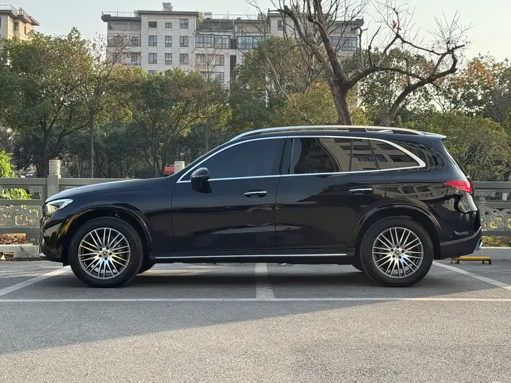 Mercedes-Benz GLC — фото 10