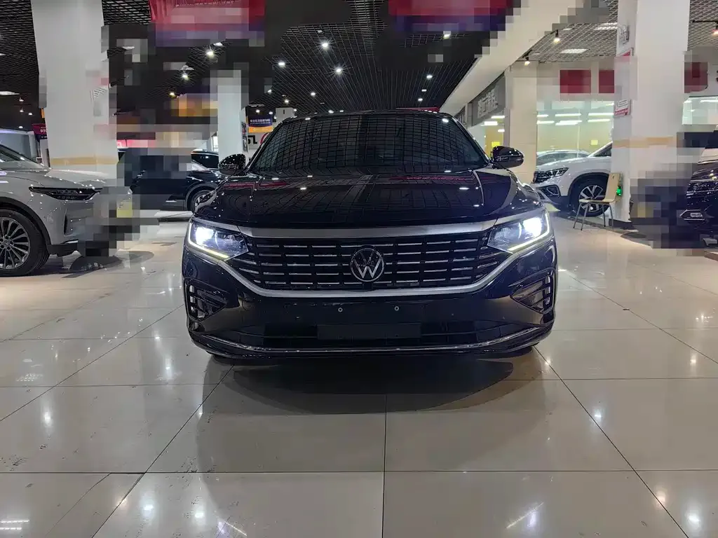 Volkswagen Passat — фото 2