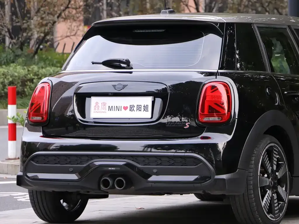 MINI Cooper (3-door) 2021 из CN, фото 3