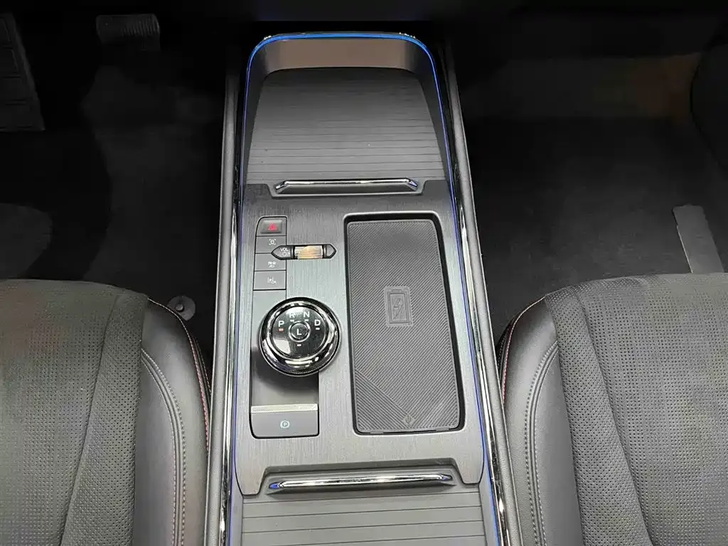 Ford Mondeo 2024 из CN, фото 6