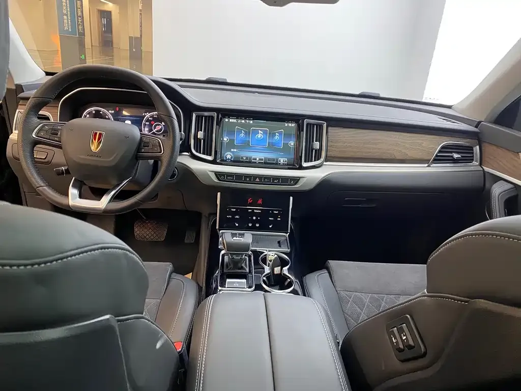 Hongqi HS7 2022 из CN, фото 10