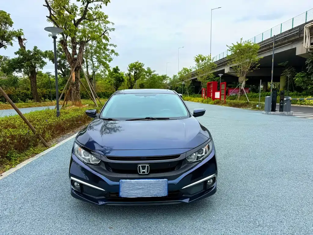 Honda Civic — фото 2