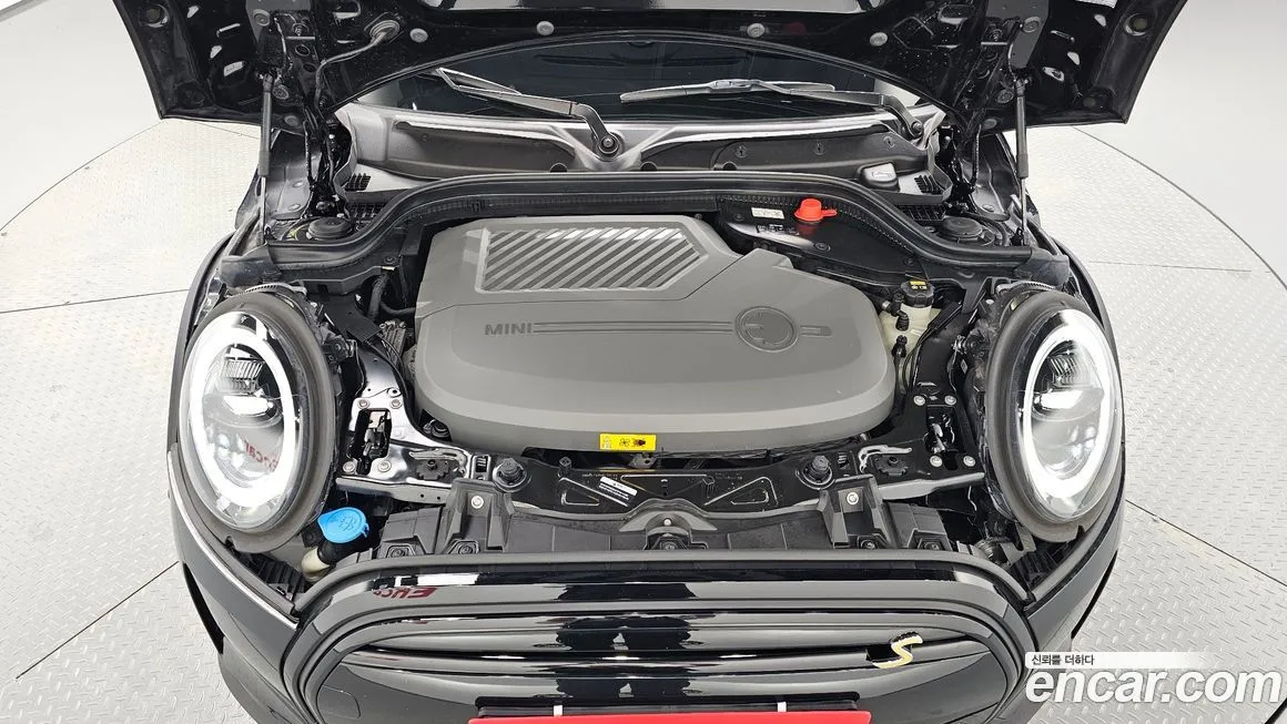Mini Cooper 2023 из KR, фото 10
