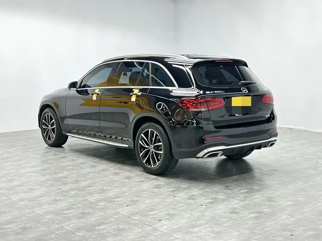 Mercedes-Benz GLC — фото 6