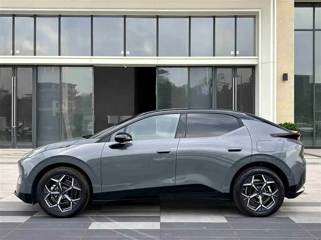 Lynk & Co Z20 2025 из CN, фото 10