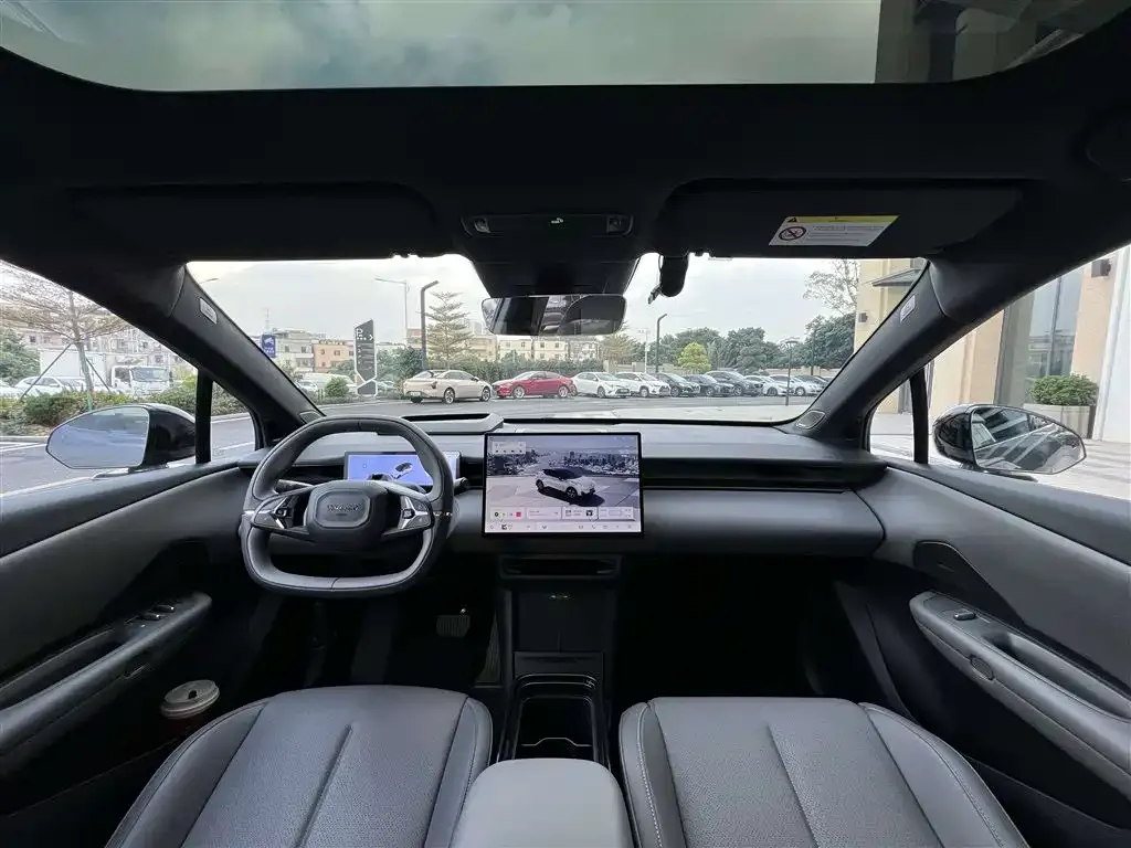 Lynk & Co Z20 2025 из CN, фото 9