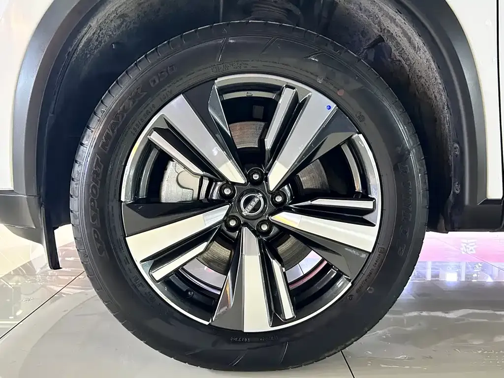 Nissan X-Trail 2025 из CN, фото 5
