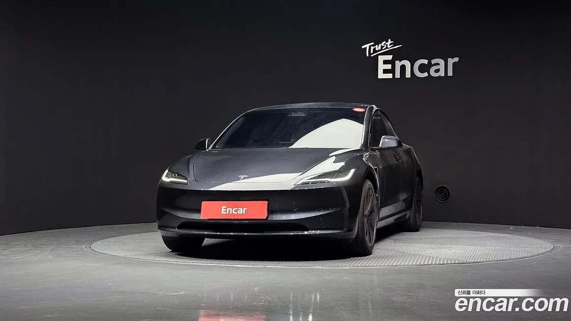 Tesla Model 3 2025 из KR, фото 3