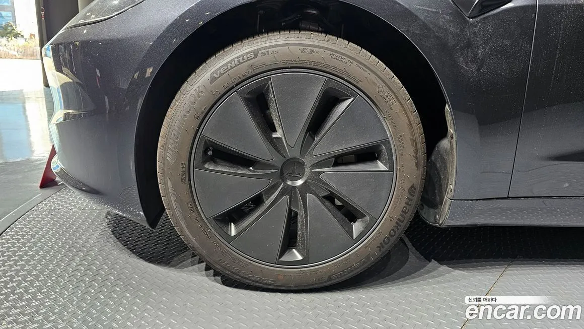 Tesla Model 3 2025 из KR, фото 9